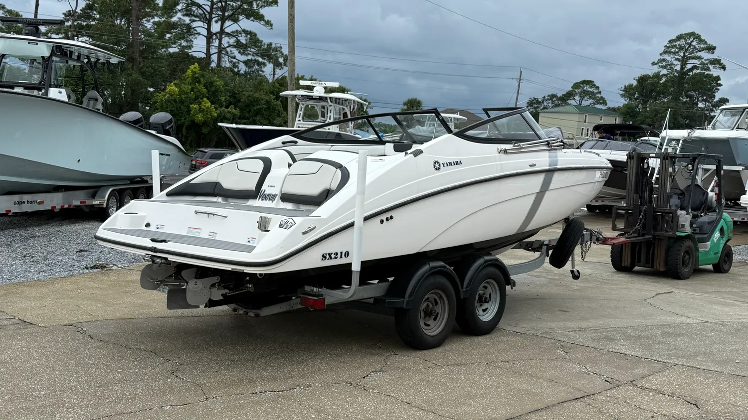 2023 Supreme S240 - Image 6