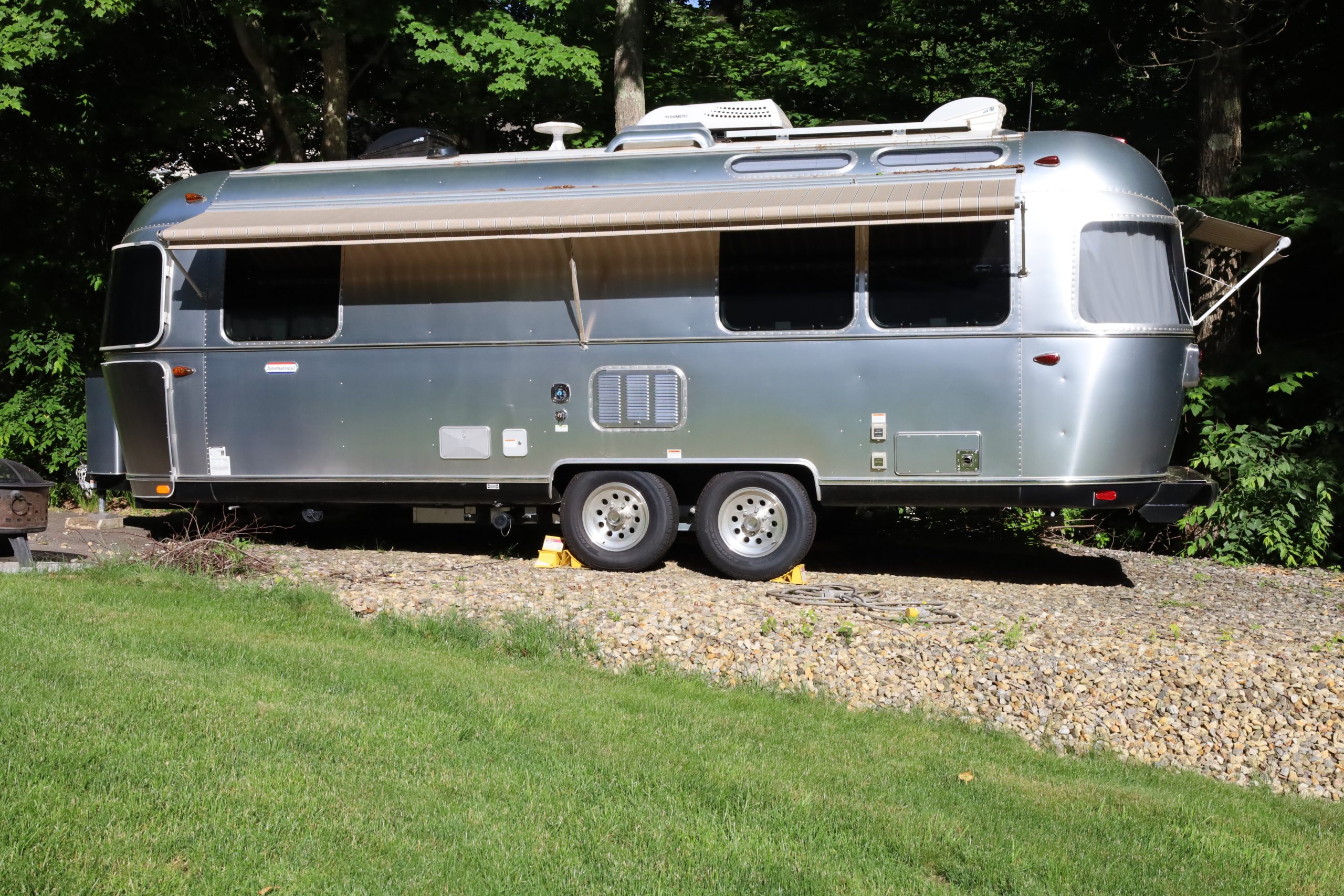 2020 Airstream International Serenity 25FB - Image 2
