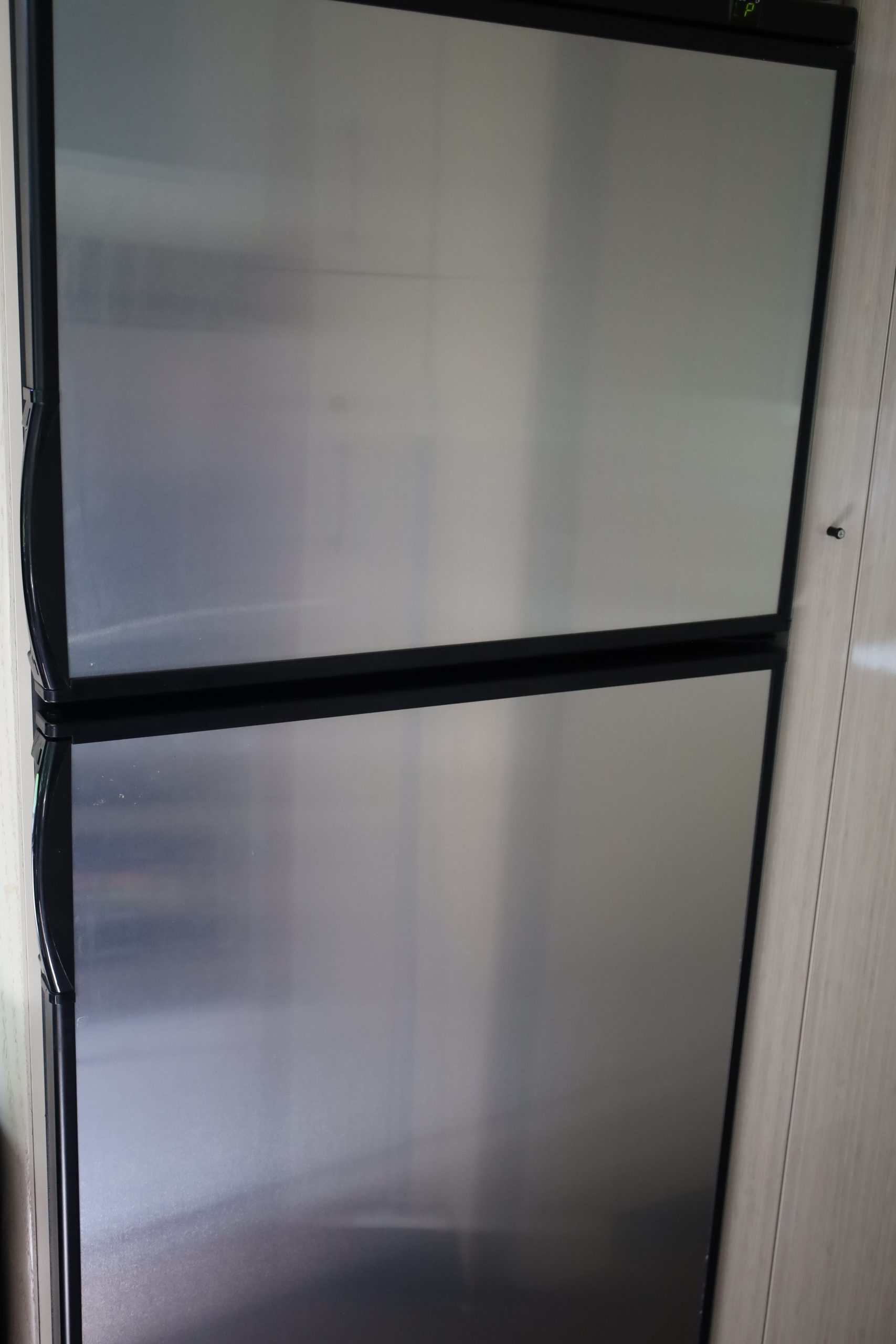 2020 Airstream International Serenity 25FB - Image 18