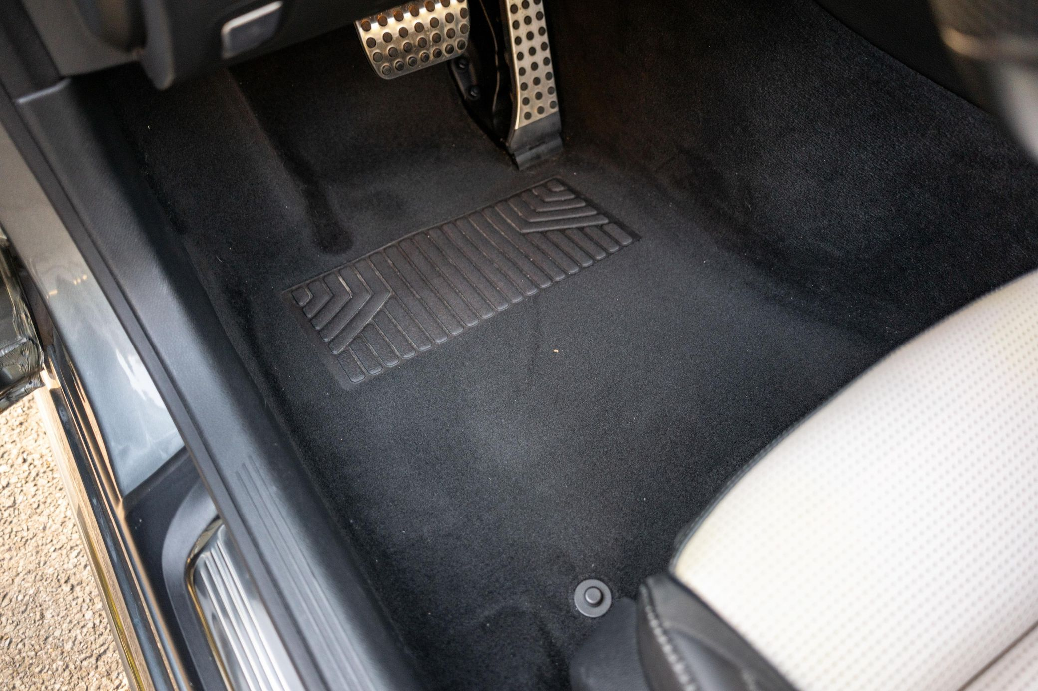 2017 Mercedes-Benz C63 AMG - Image 36