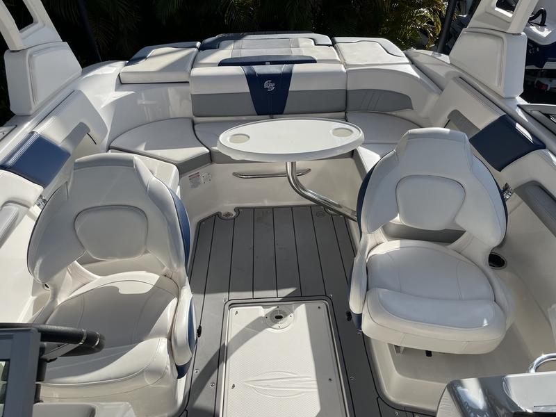 2021 Chaparral 23 Surf - Image 28