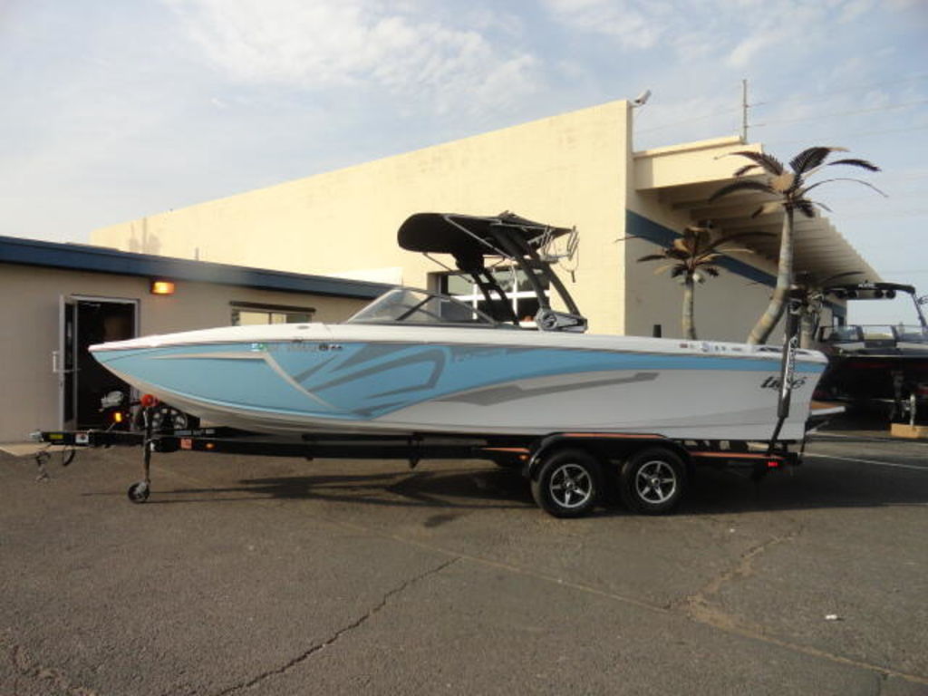 2020 Tige R23 - Image 14