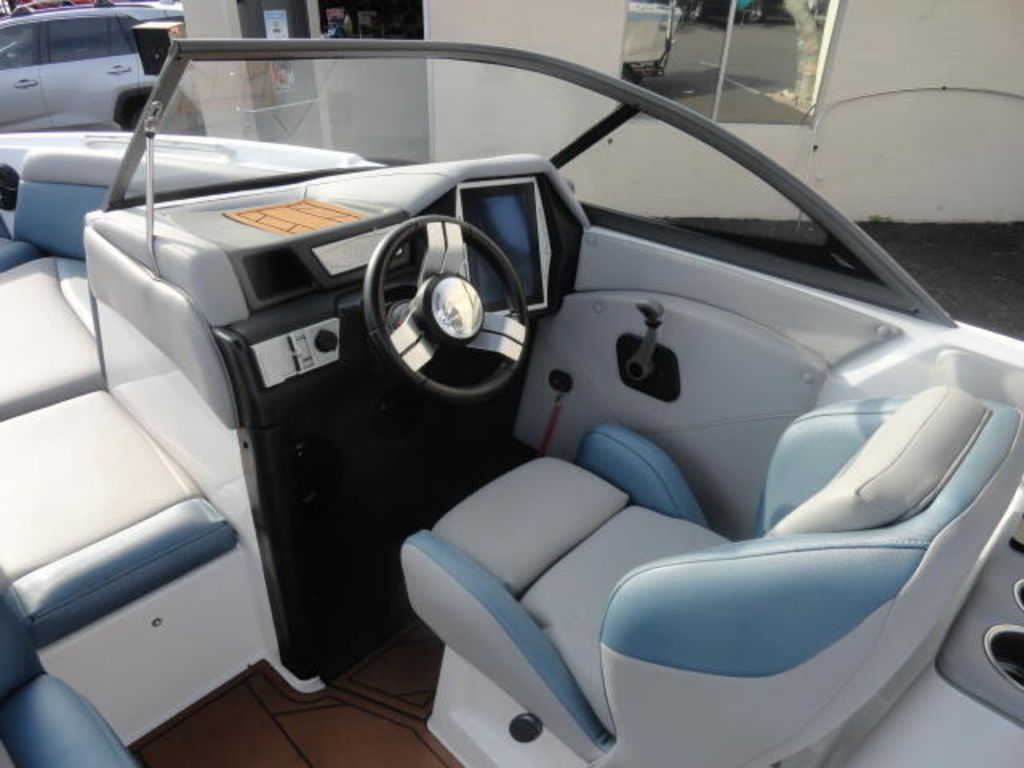 2020 Tige R23 - Image 15