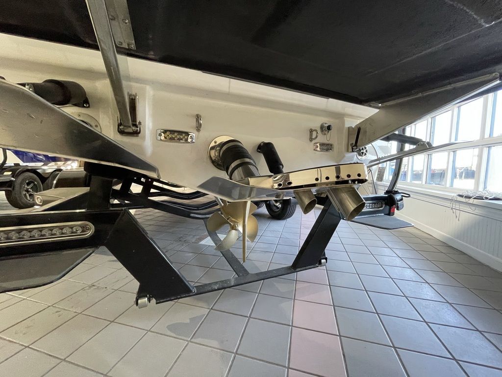 2021 Centurion Vi24 - Image 34