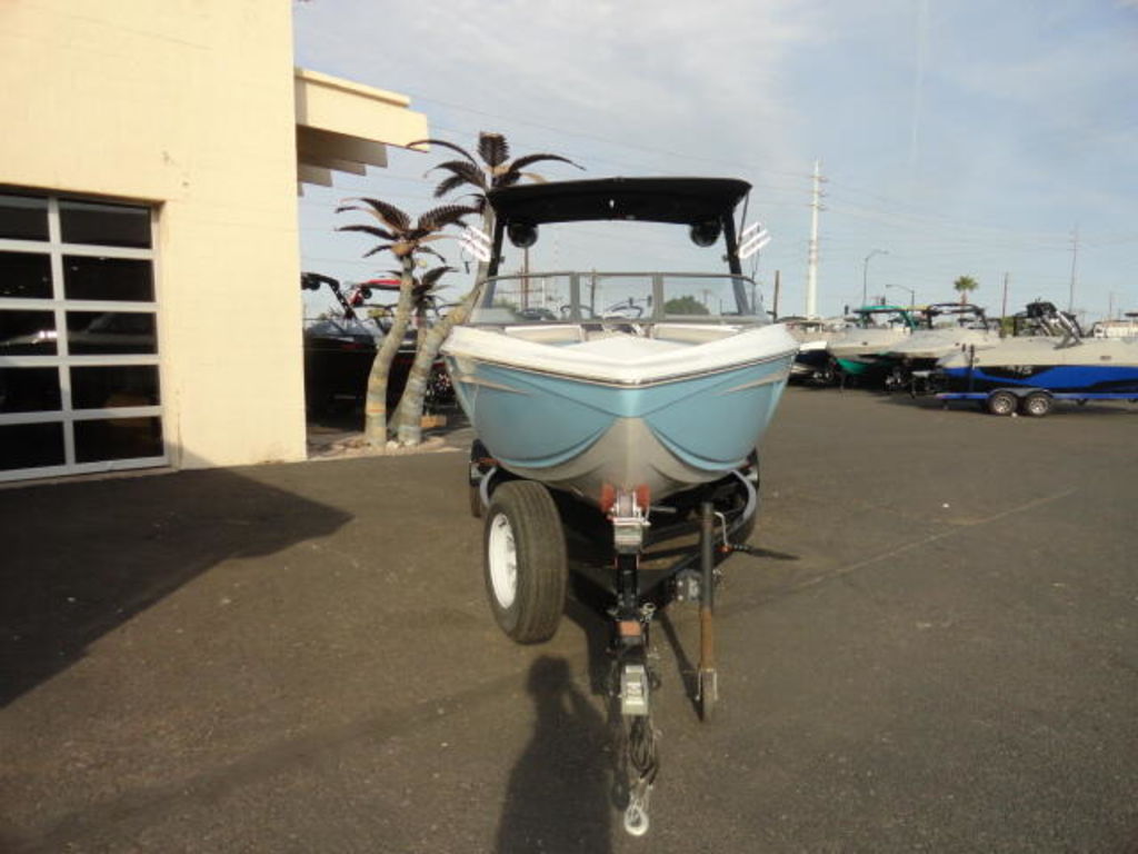 2020 Tige R23 - Image 20