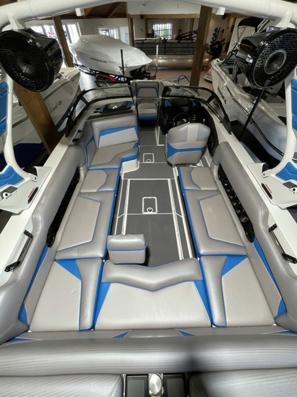 2021 Centurion Vi24 - Image 41