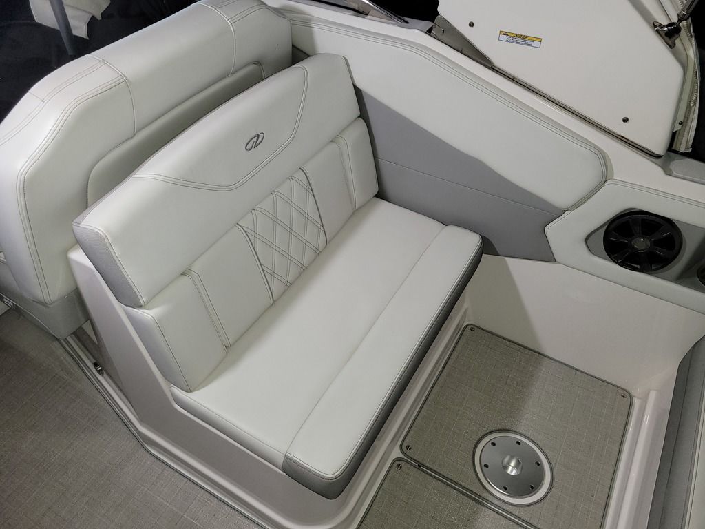 2020 Regal 28 Express - Image 28