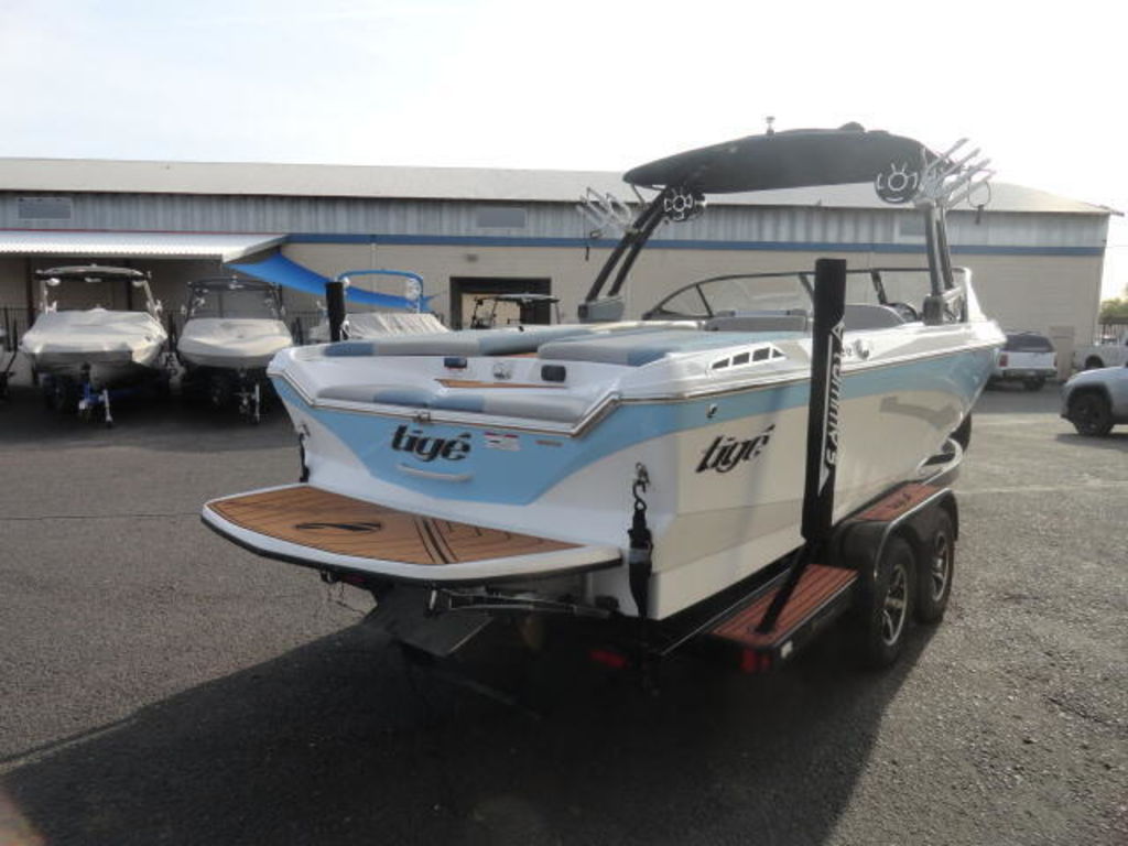 2020 Tige R23 - Image 29