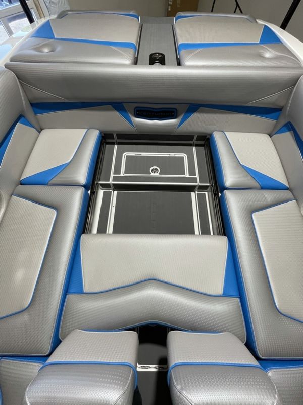 2021 Centurion Vi24 - Image 53