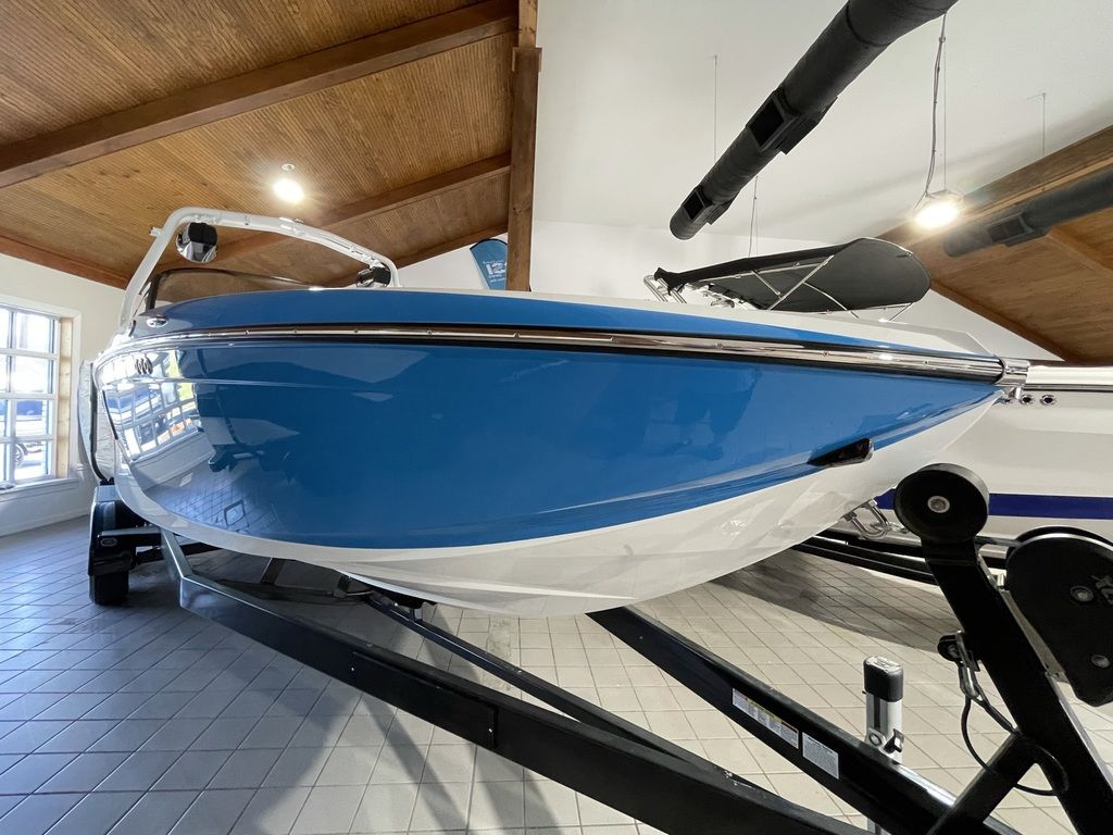 2021 Centurion Vi24 - Image 20