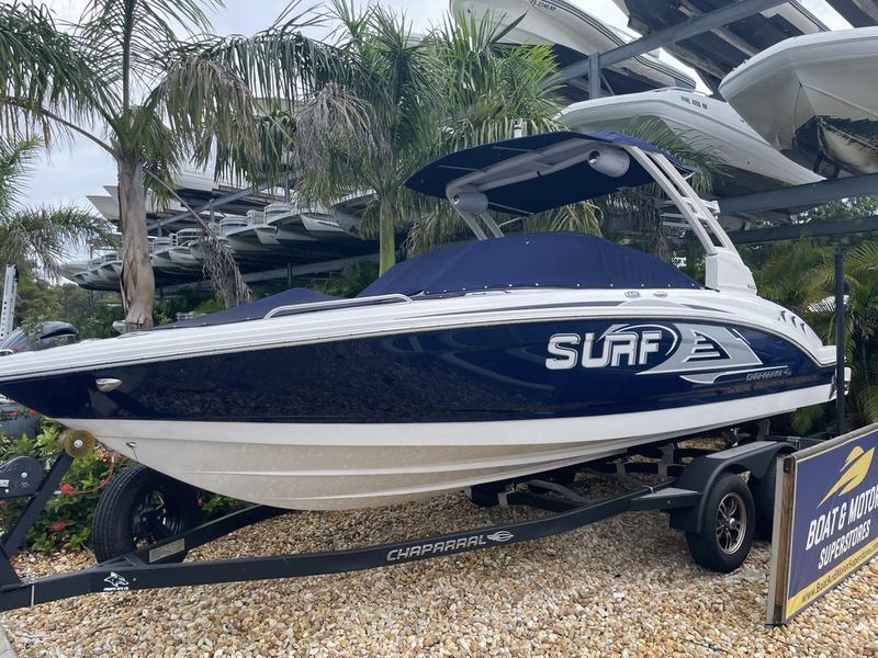 2021 Chaparral 23 Surf