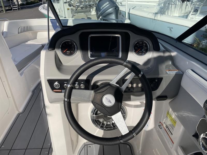 2021 Chaparral 23 Surf - Image 74