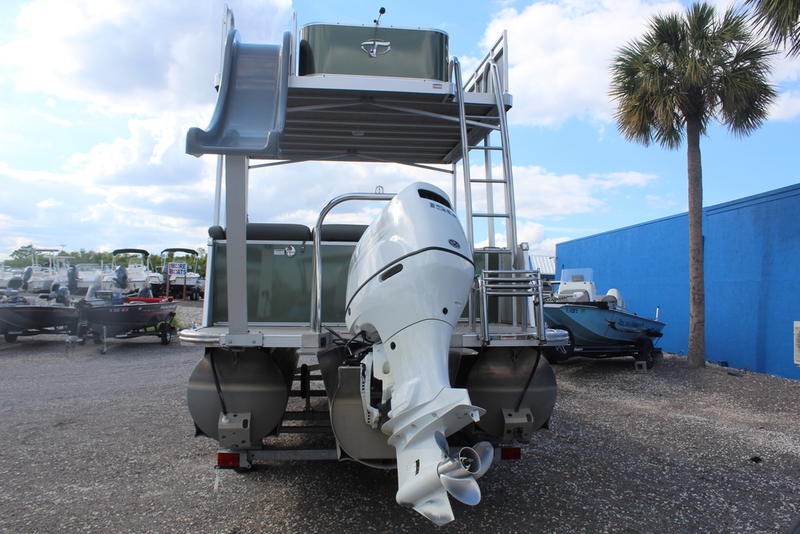 2022 Tahoe Pontoons Cascade Funship 25 FT - Image 6