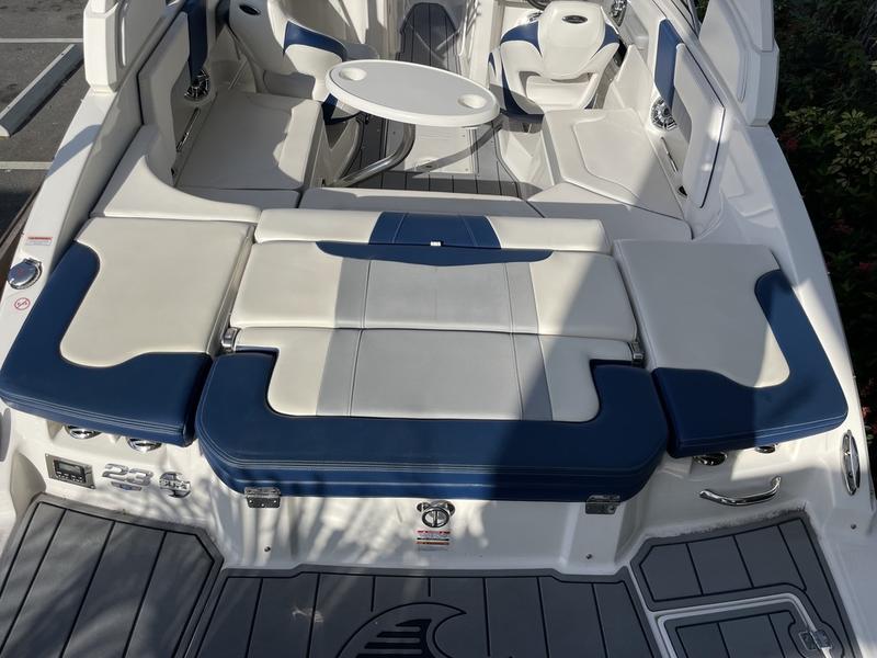 2021 Chaparral 23 Surf - Image 84