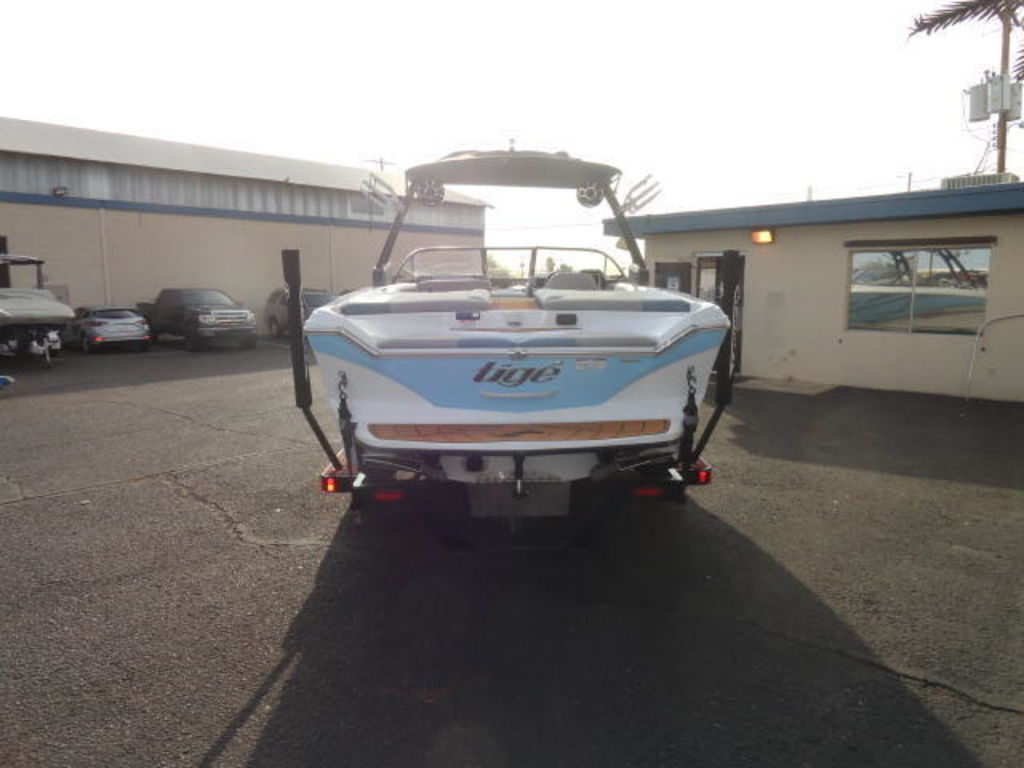 2020 Tige R23 - Image 8