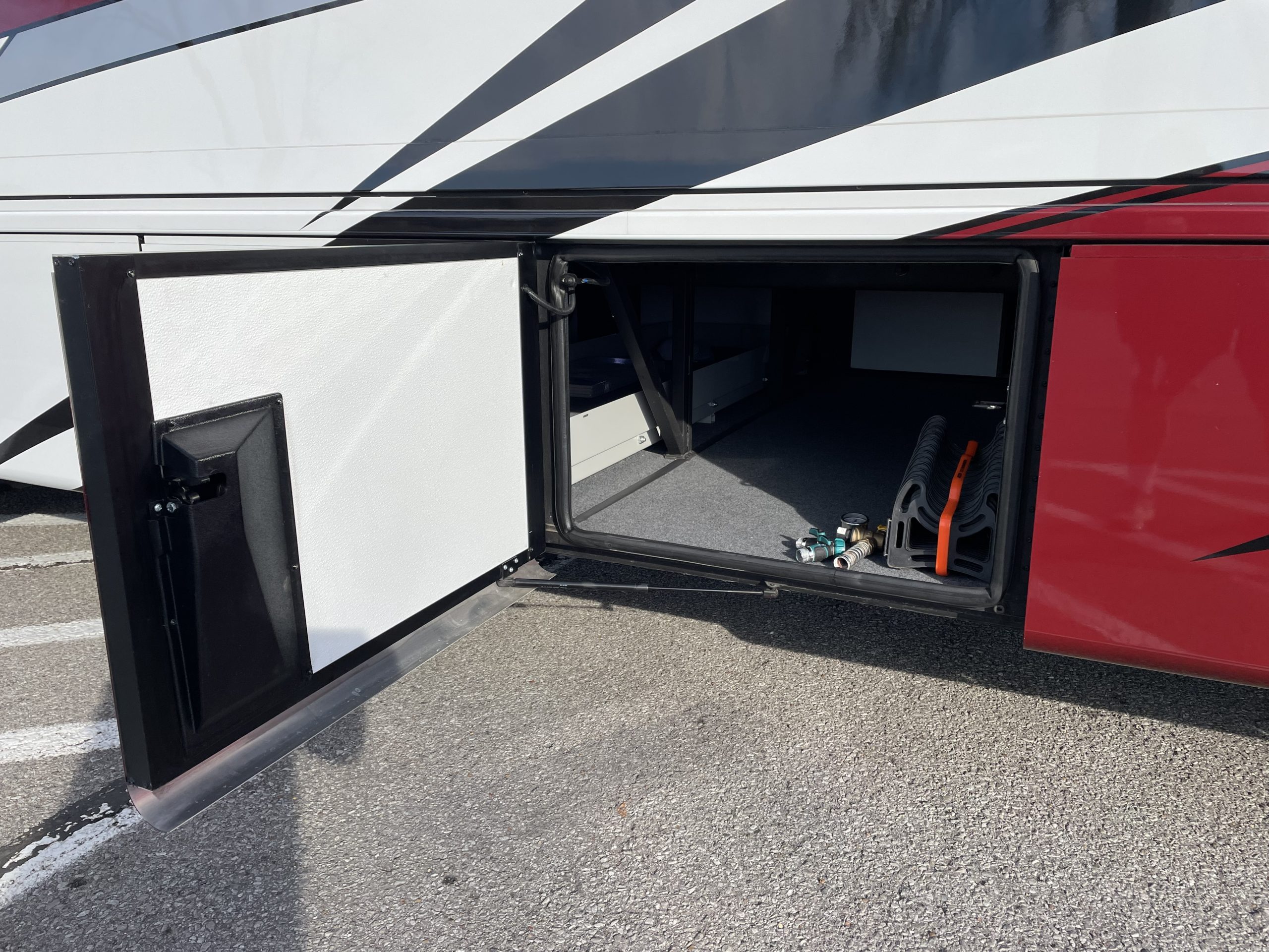 2021 Newmar VENTANA 4369 - Image 16