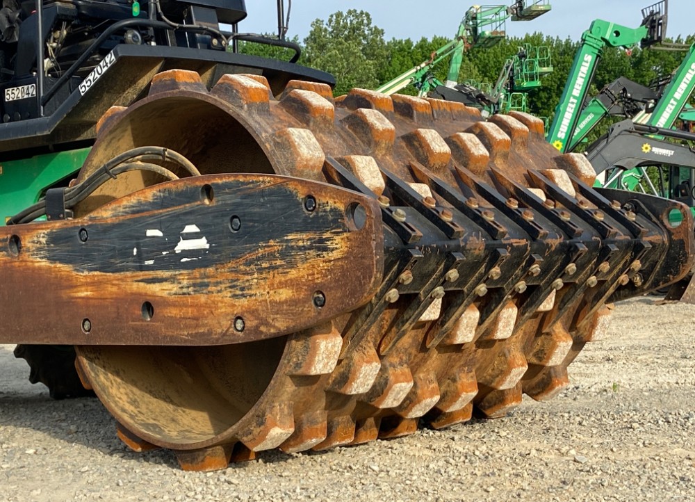 2013 JCB Vibromax VM75PD Pad Foot Single Drum Vibratory Ride On Roller - Image 15