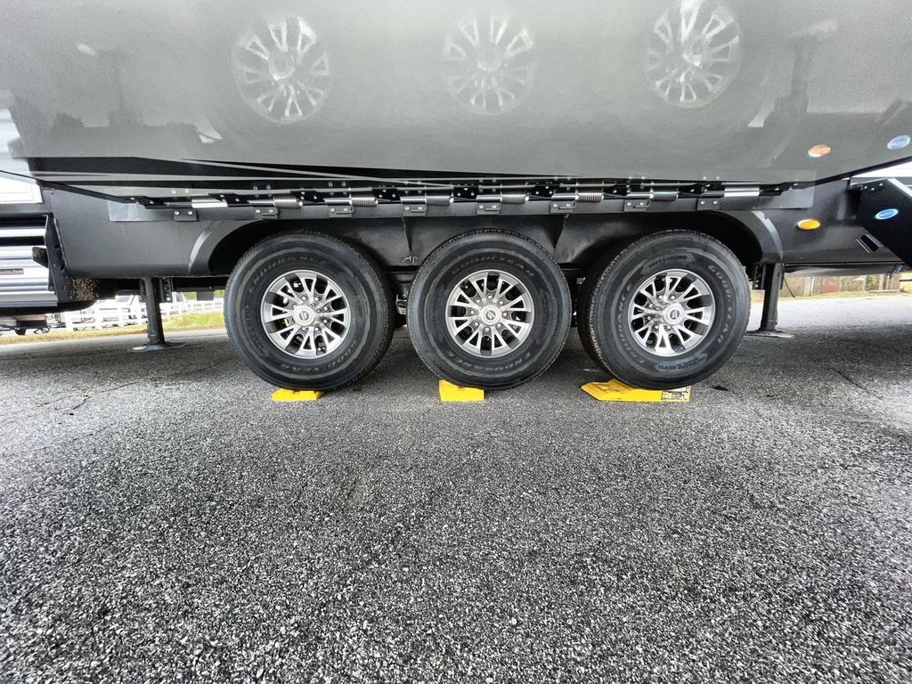 2021 Jayco Seismic 4113 - Image 5