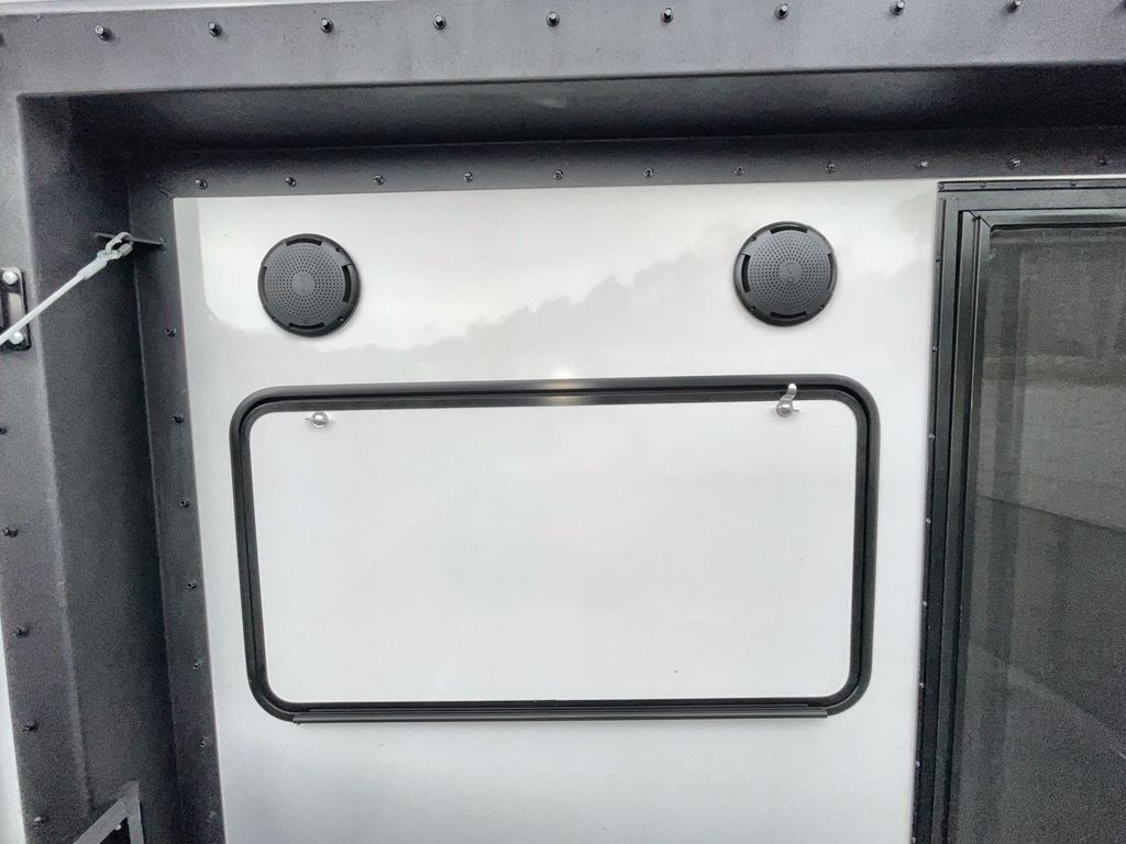 2021 Jayco Seismic 4113 - Image 6