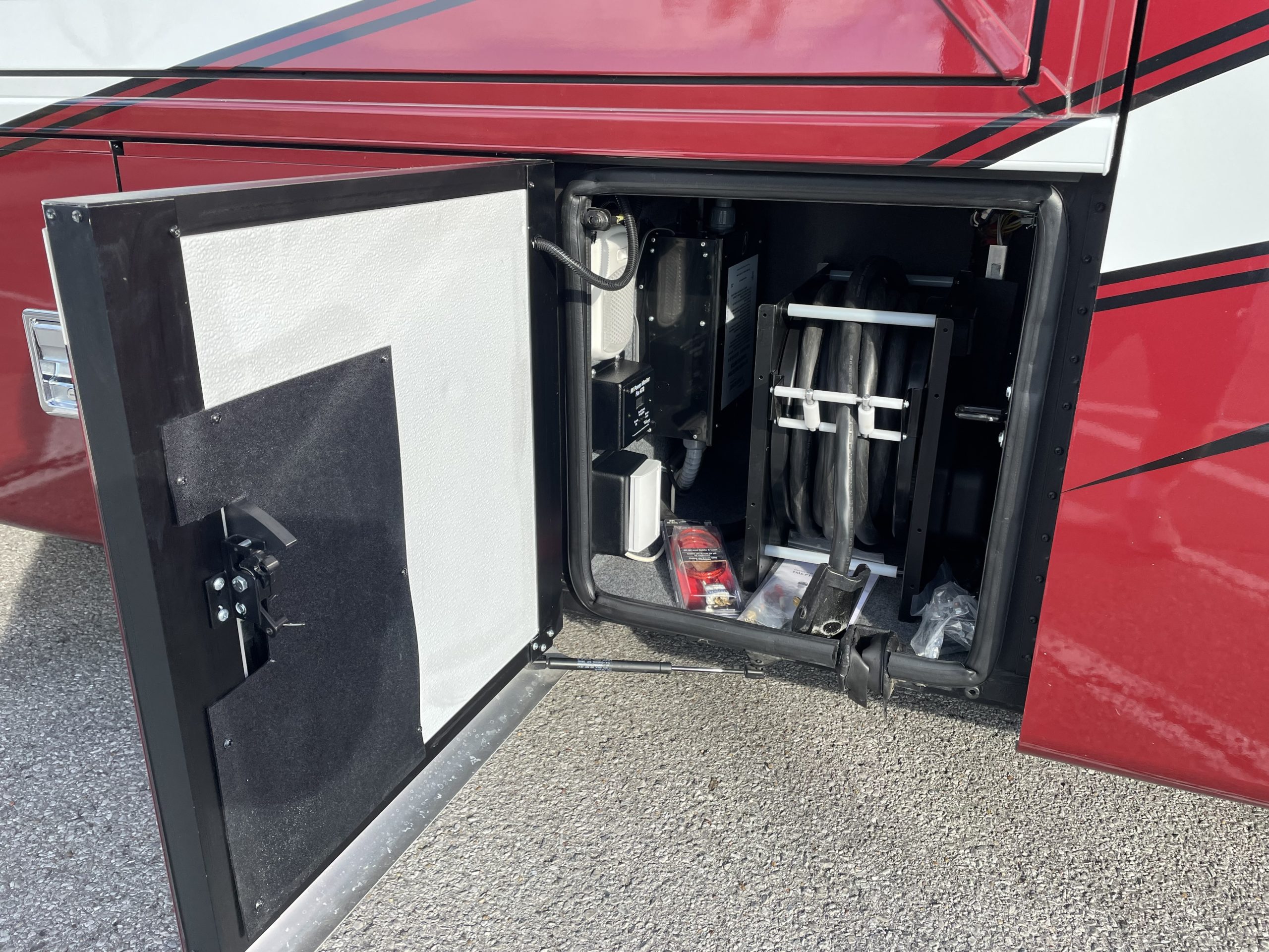 2021 Newmar VENTANA 4369 - Image 18