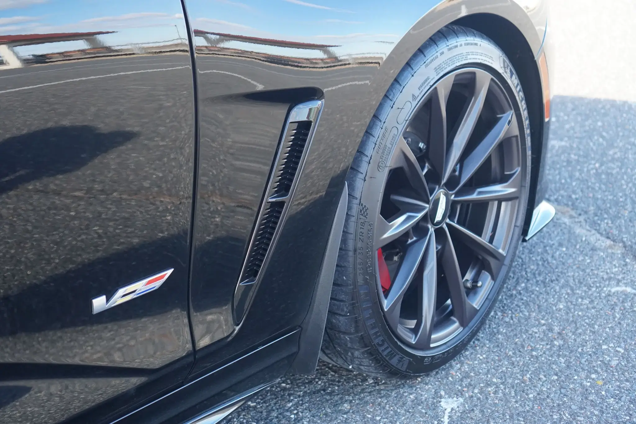 2023 Cadillac CT4-V Blackwing - Image 40