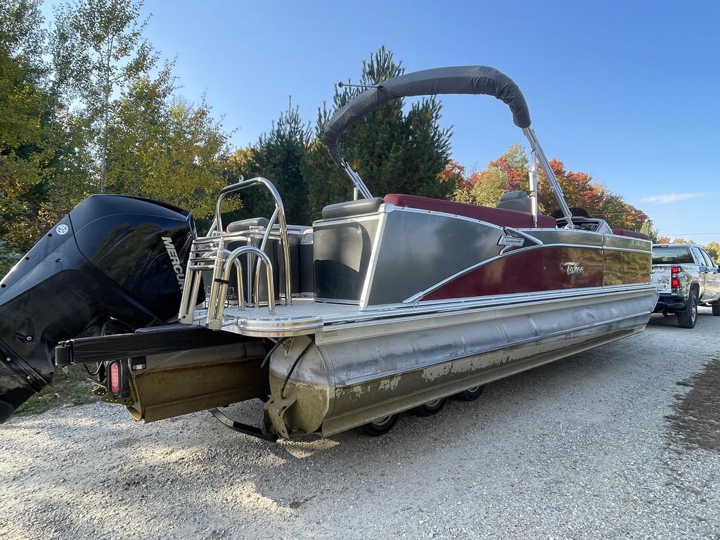 2021 Tahoe Pontoons Cascade Quad Lounger 25' - Image 12