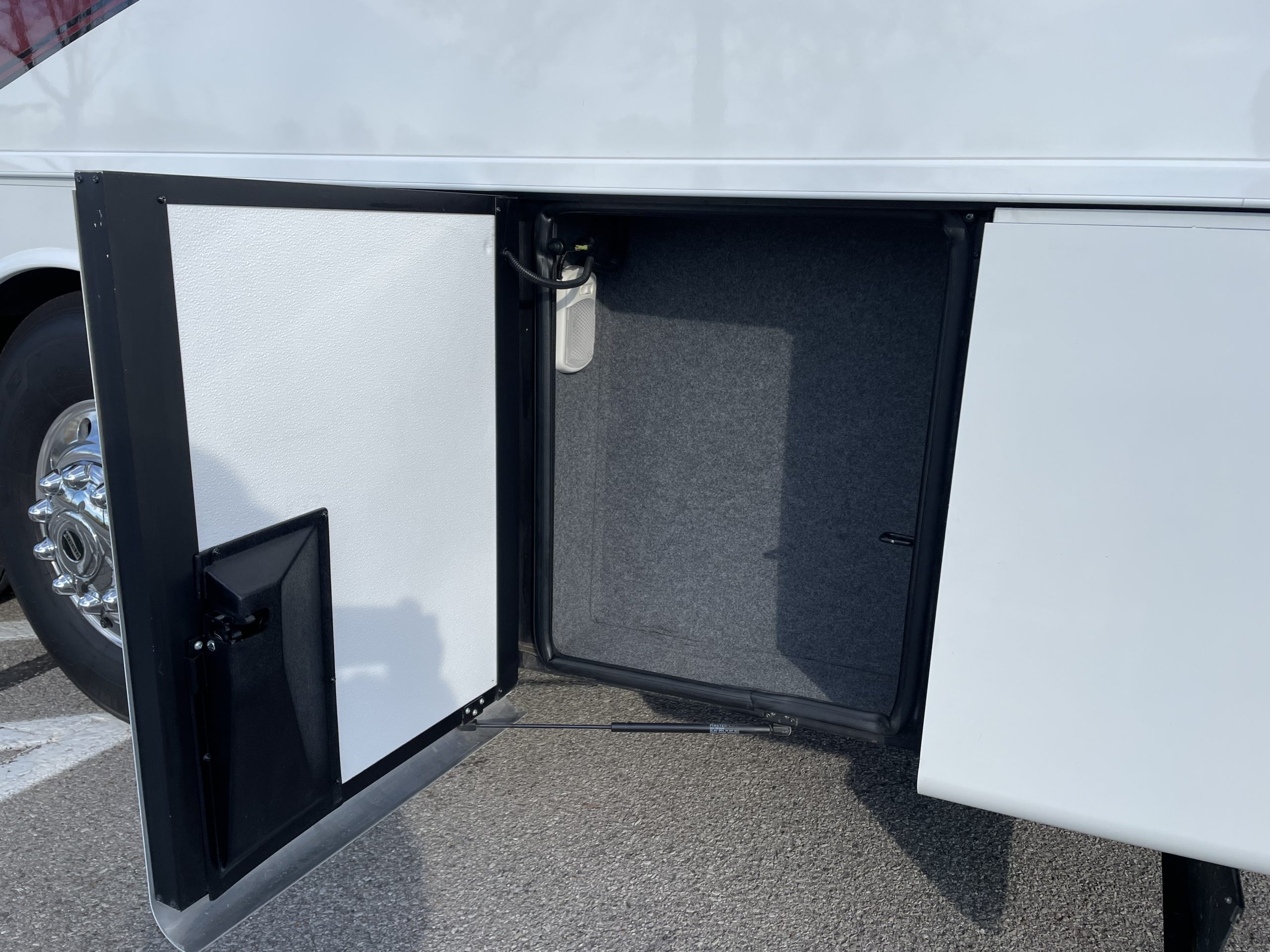 2021 Newmar VENTANA 4369 - Image 21