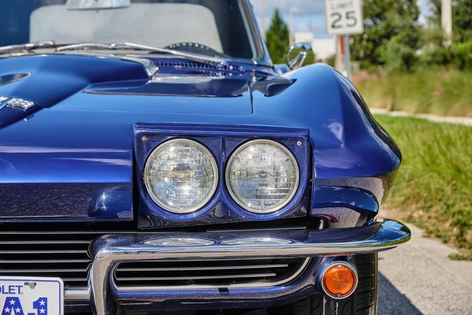 1963 Chevrolet Corvette 427 Roadster - Image 9