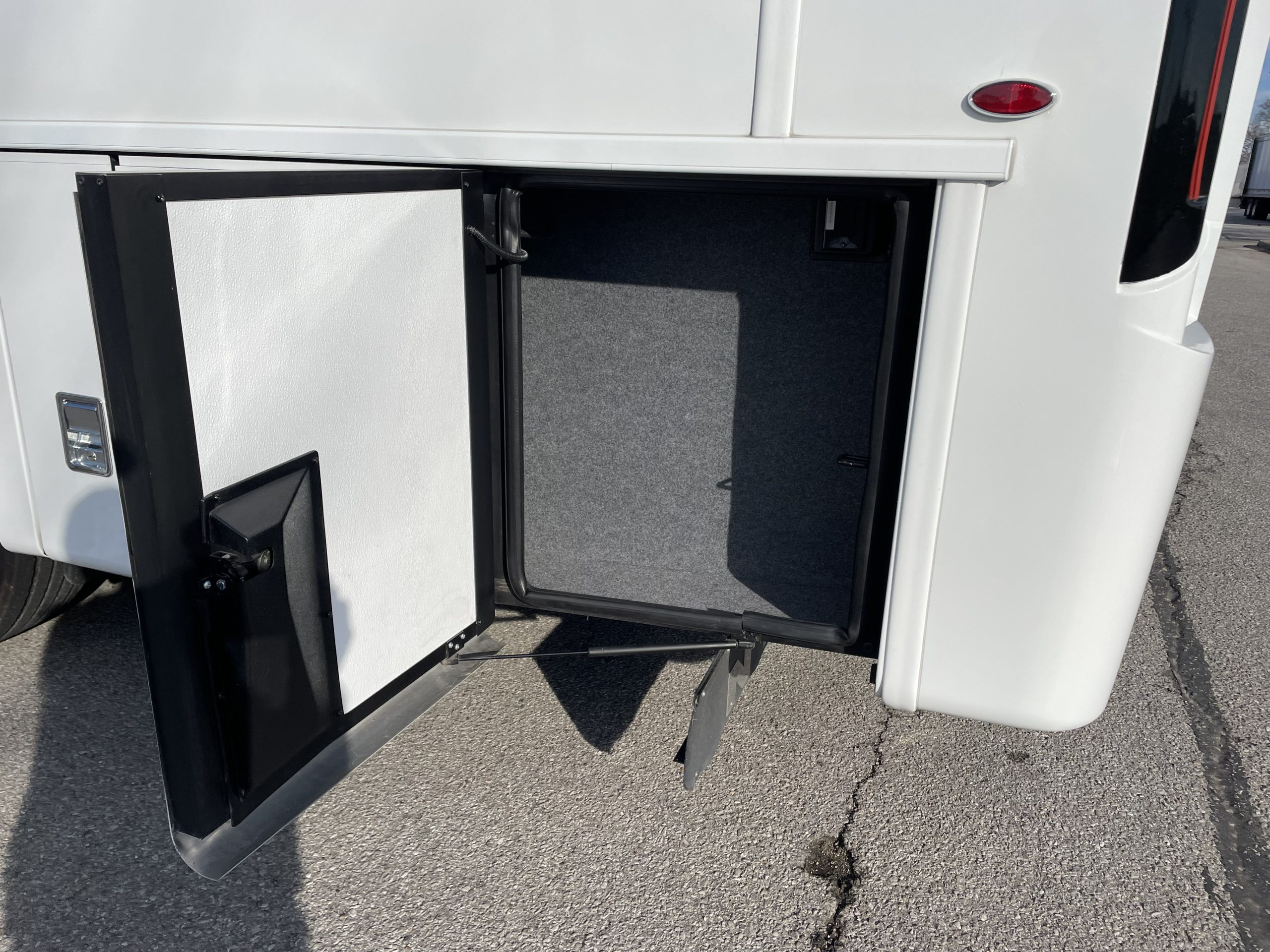 2021 Newmar VENTANA 4369 - Image 22