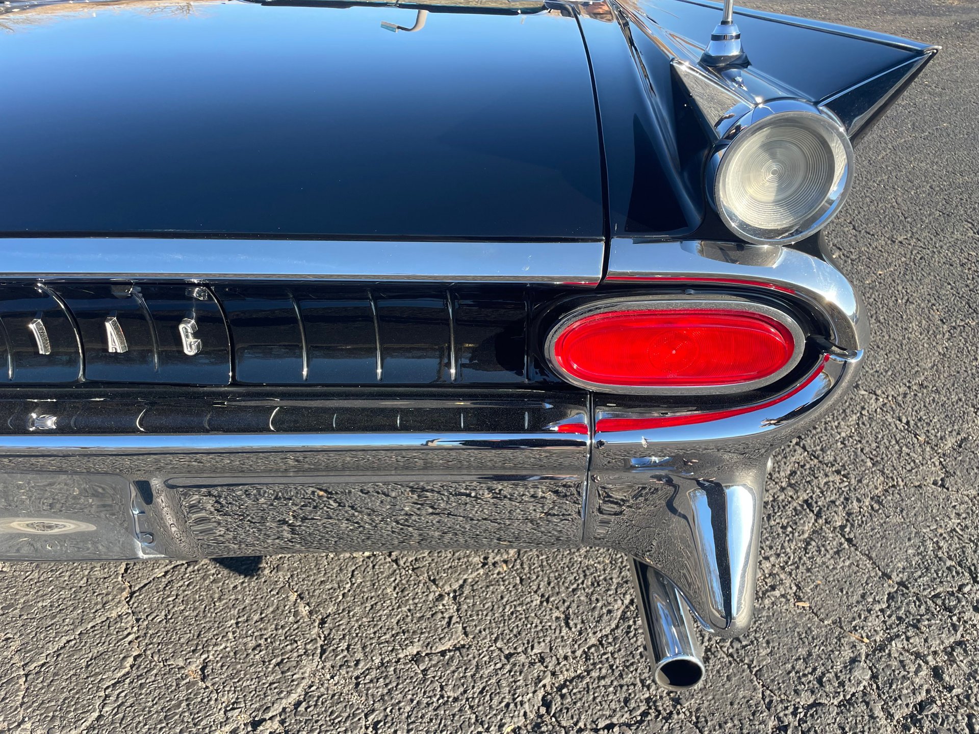 1959 Pontiac Catalina Convertible - Image 39