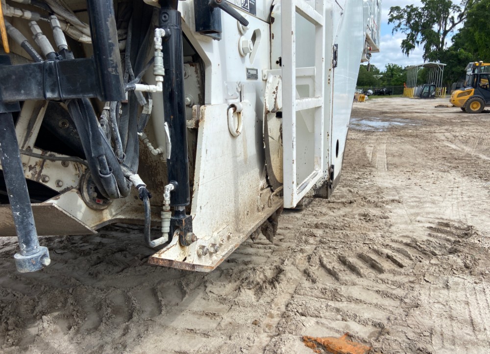 2018 Roadtec RX600E Cold Planer Asphalt Milling Machine - Image 42