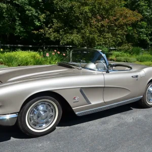 1962 Chevrolet Corvette Fuelie 4-Speed