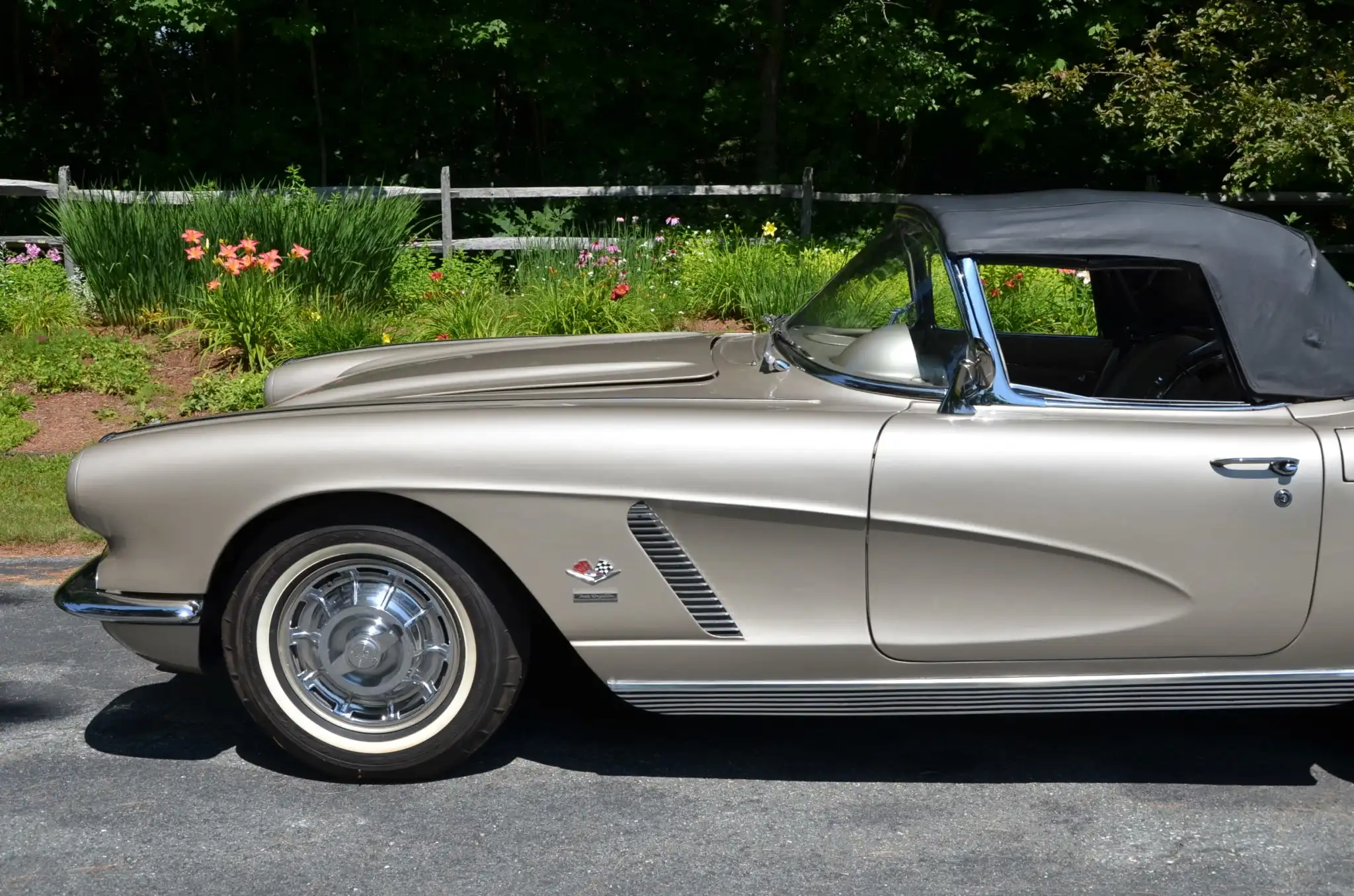 1962 Chevrolet Corvette Fuelie 4-Speed - Image 14