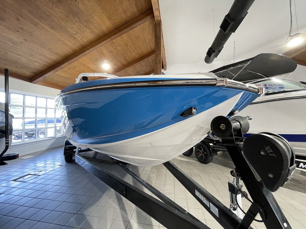 2021 Centurion Vi24 - Image 88