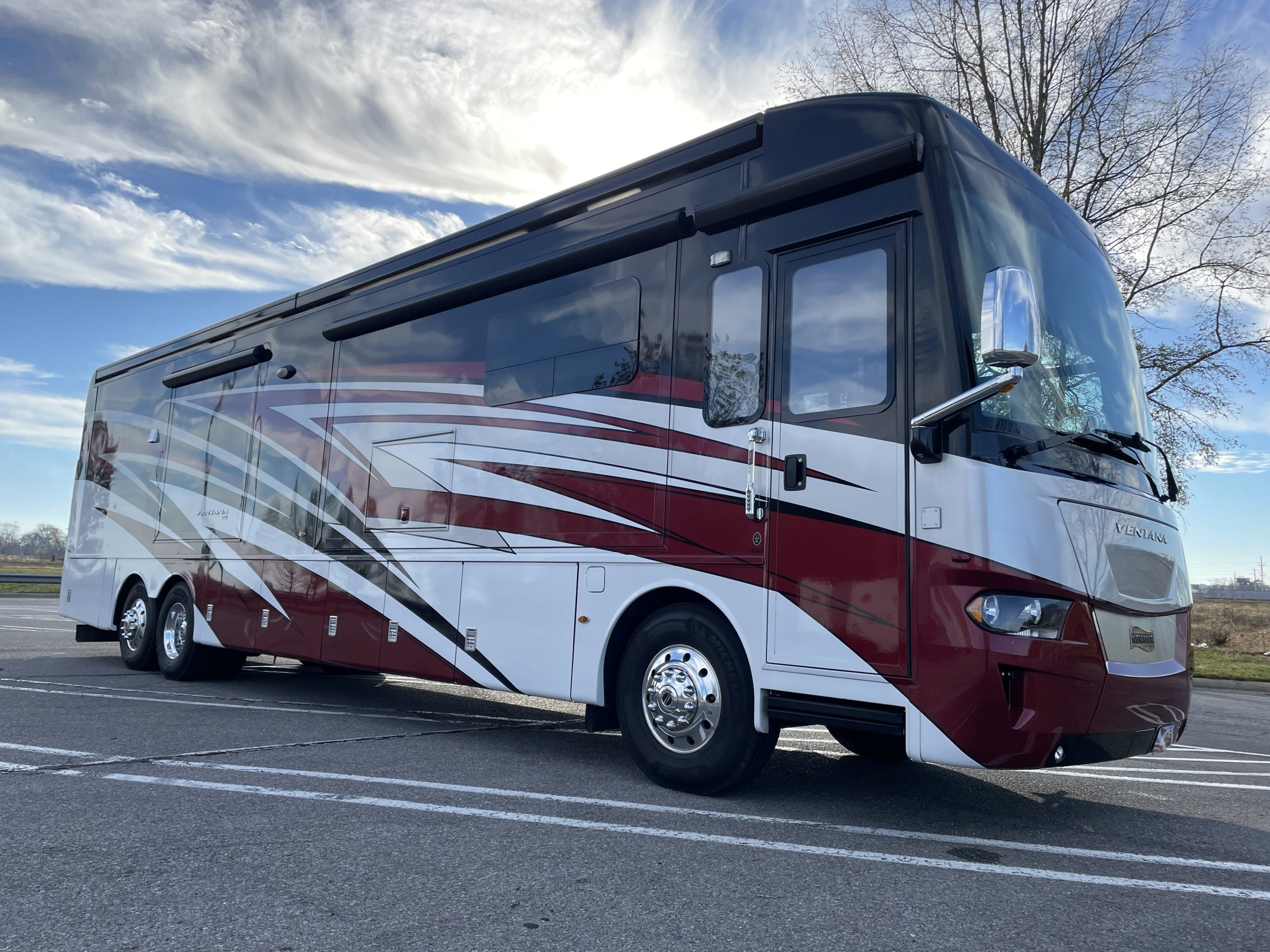 2021 Newmar VENTANA 4369 - Image 8