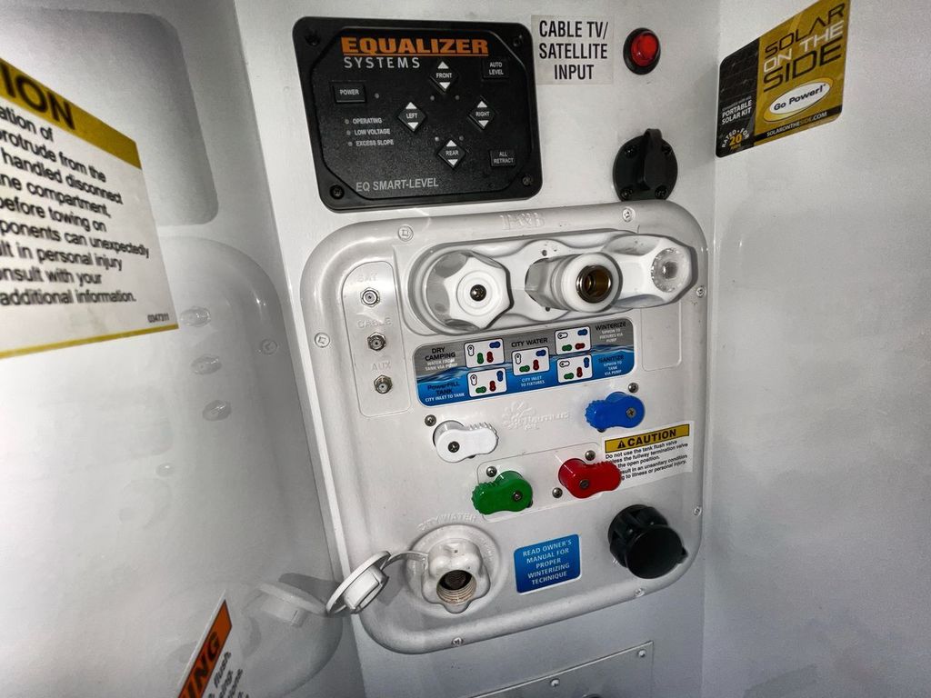 2021 Jayco Seismic 4113 - Image 15