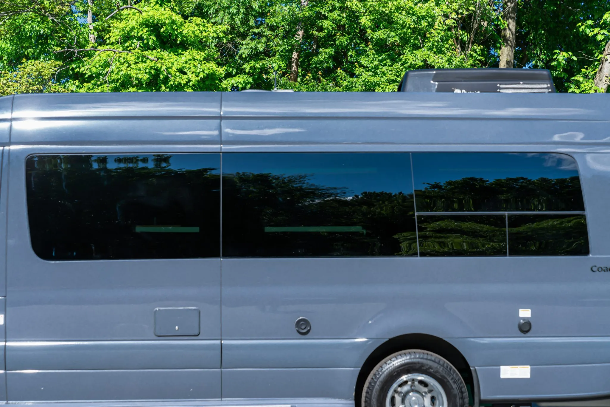 2021 Coachmen Galleria 24T - Image 30