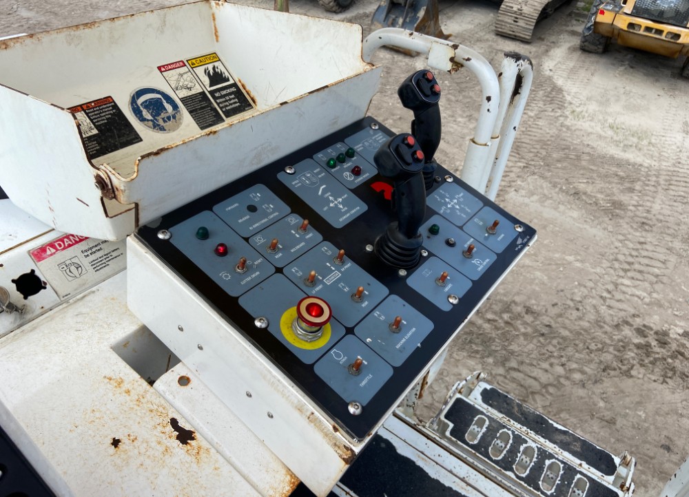 2018 Roadtec RX600E Cold Planer Asphalt Milling Machine - Image 4