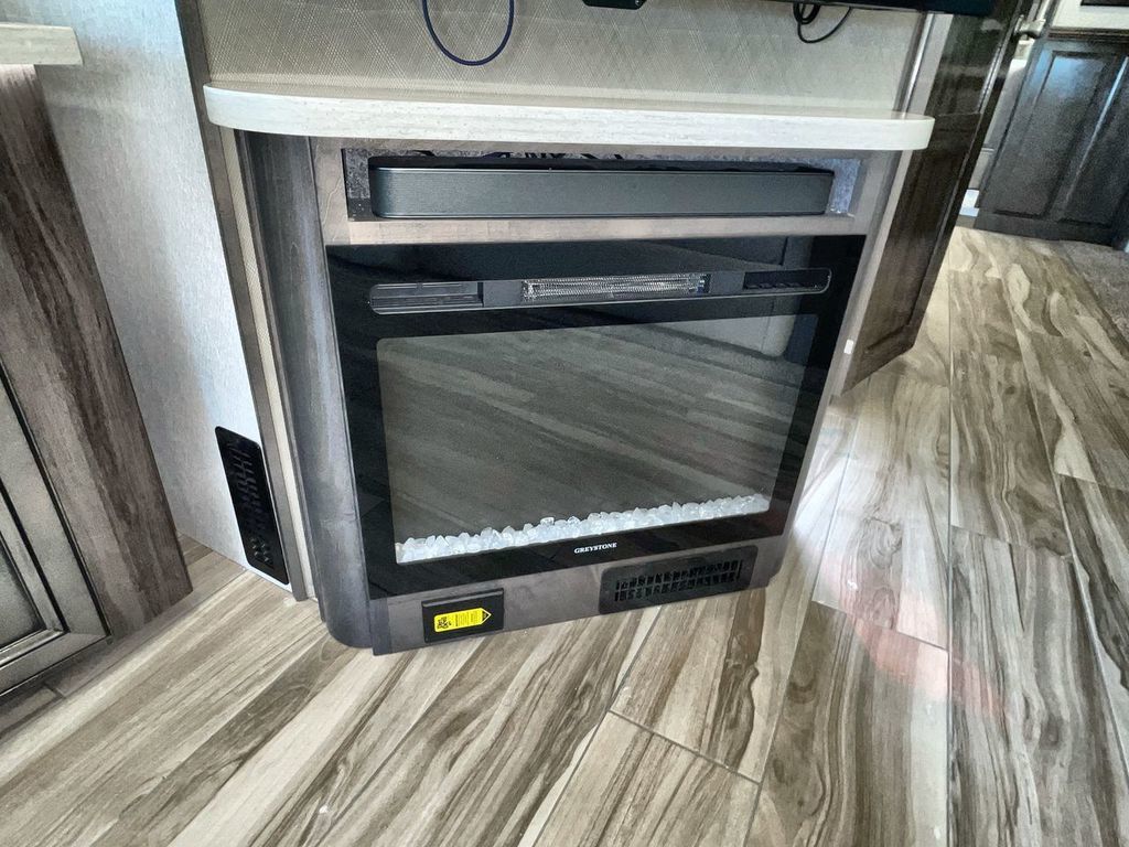 2022 Holiday Rambler Endeavor 38N - Image 29