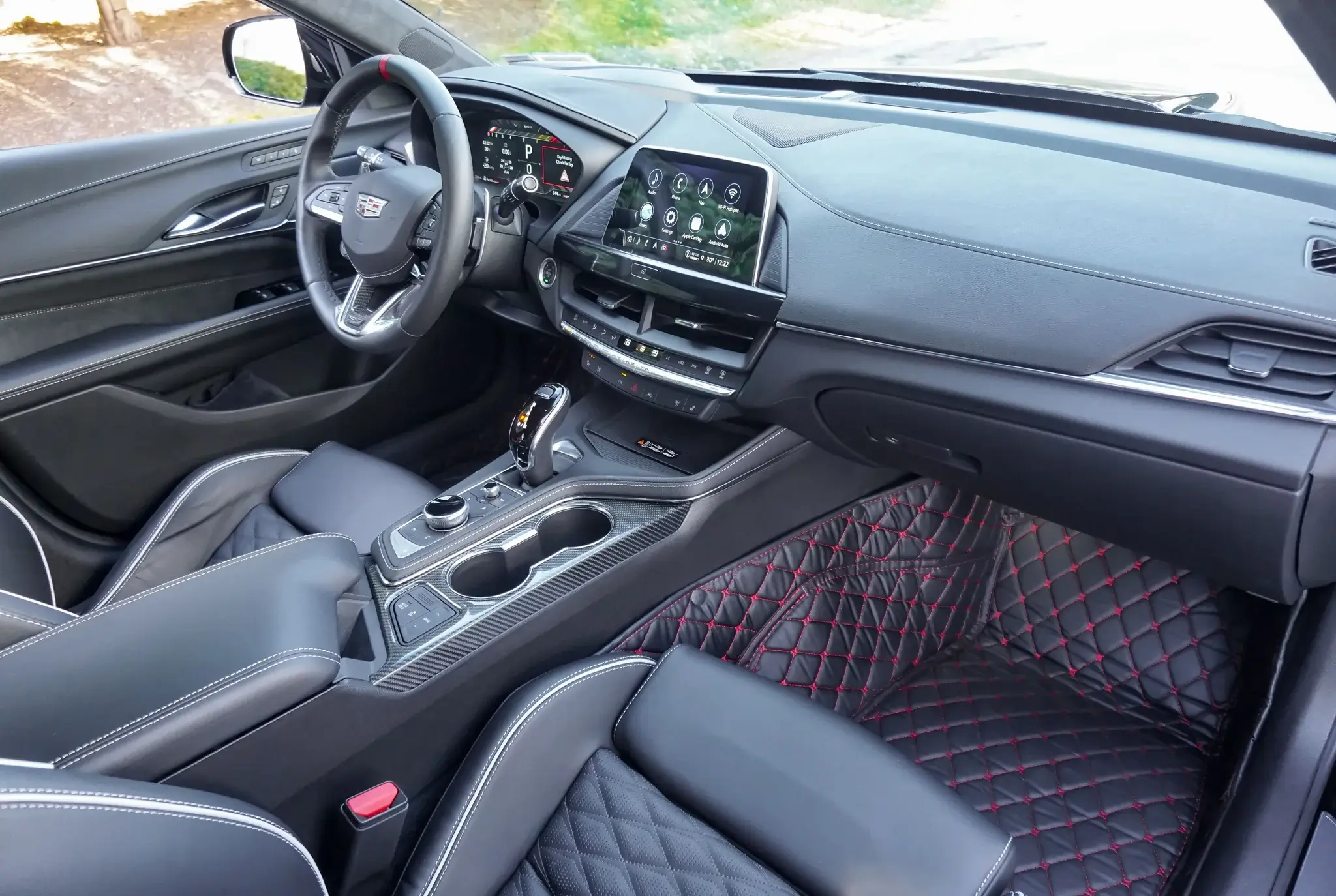 2023 Cadillac CT4-V Blackwing - Image 2