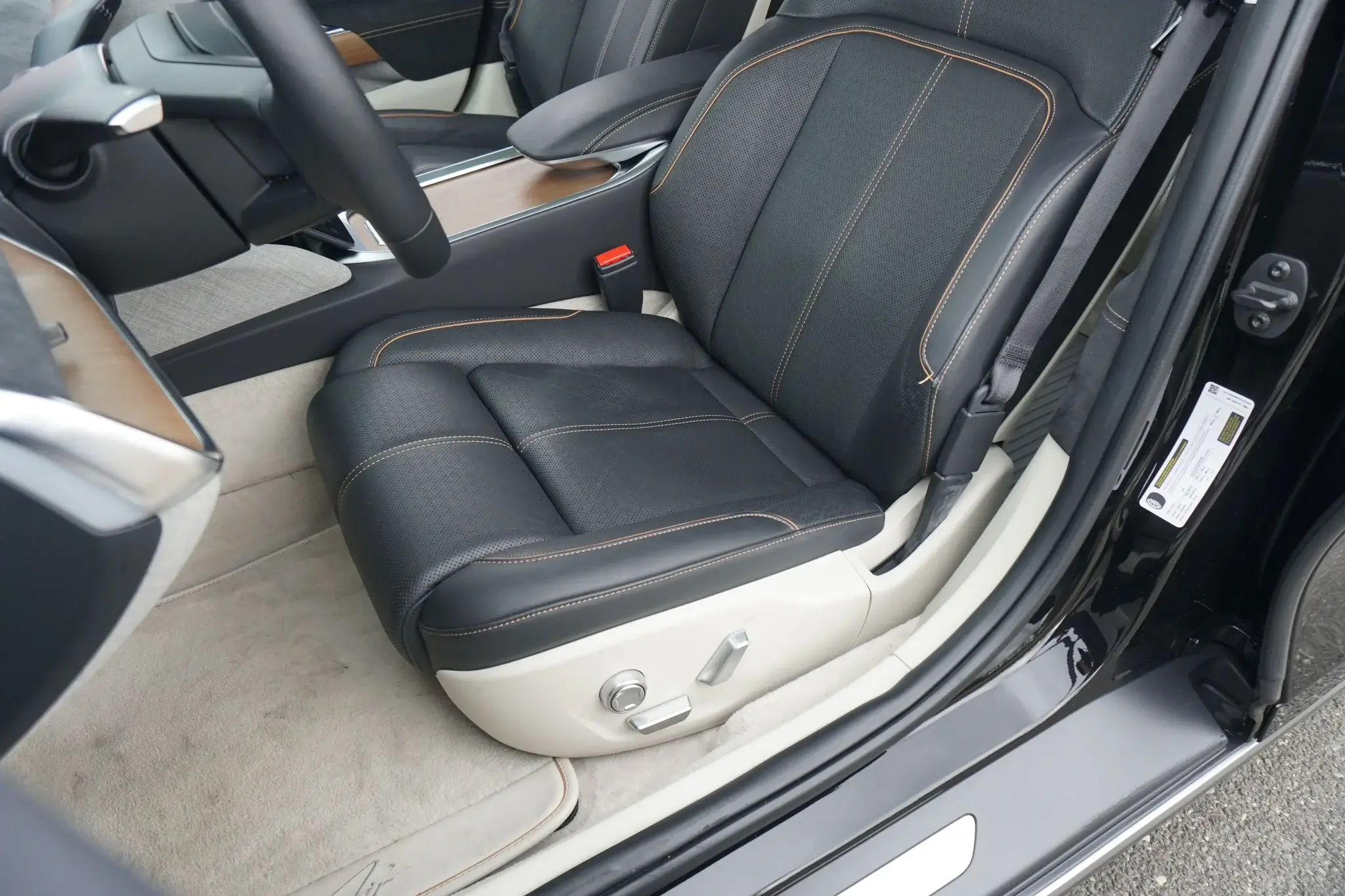 2022 Lucid Air Grand Touring - Image 51