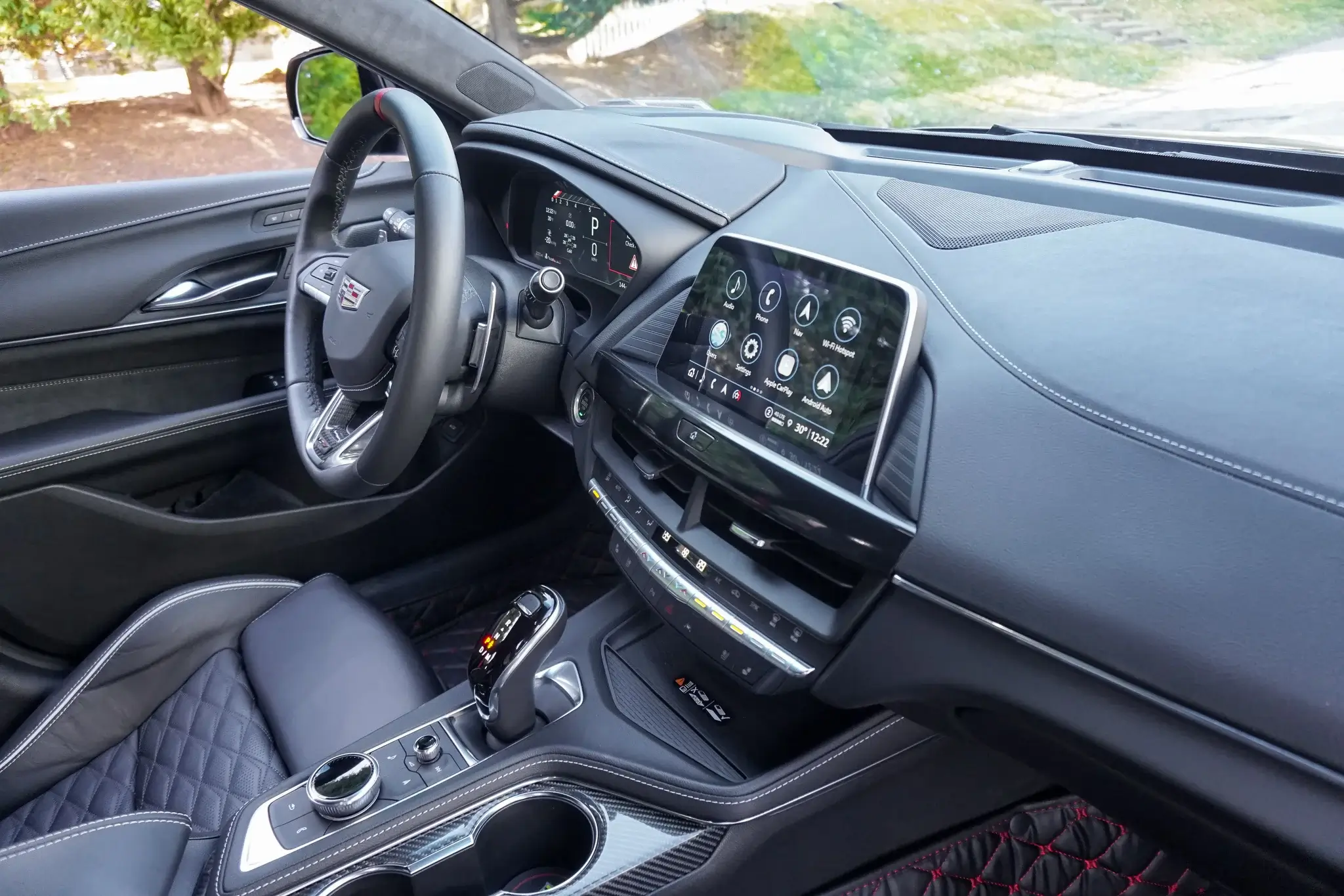 2023 Cadillac CT4-V Blackwing - Image 4