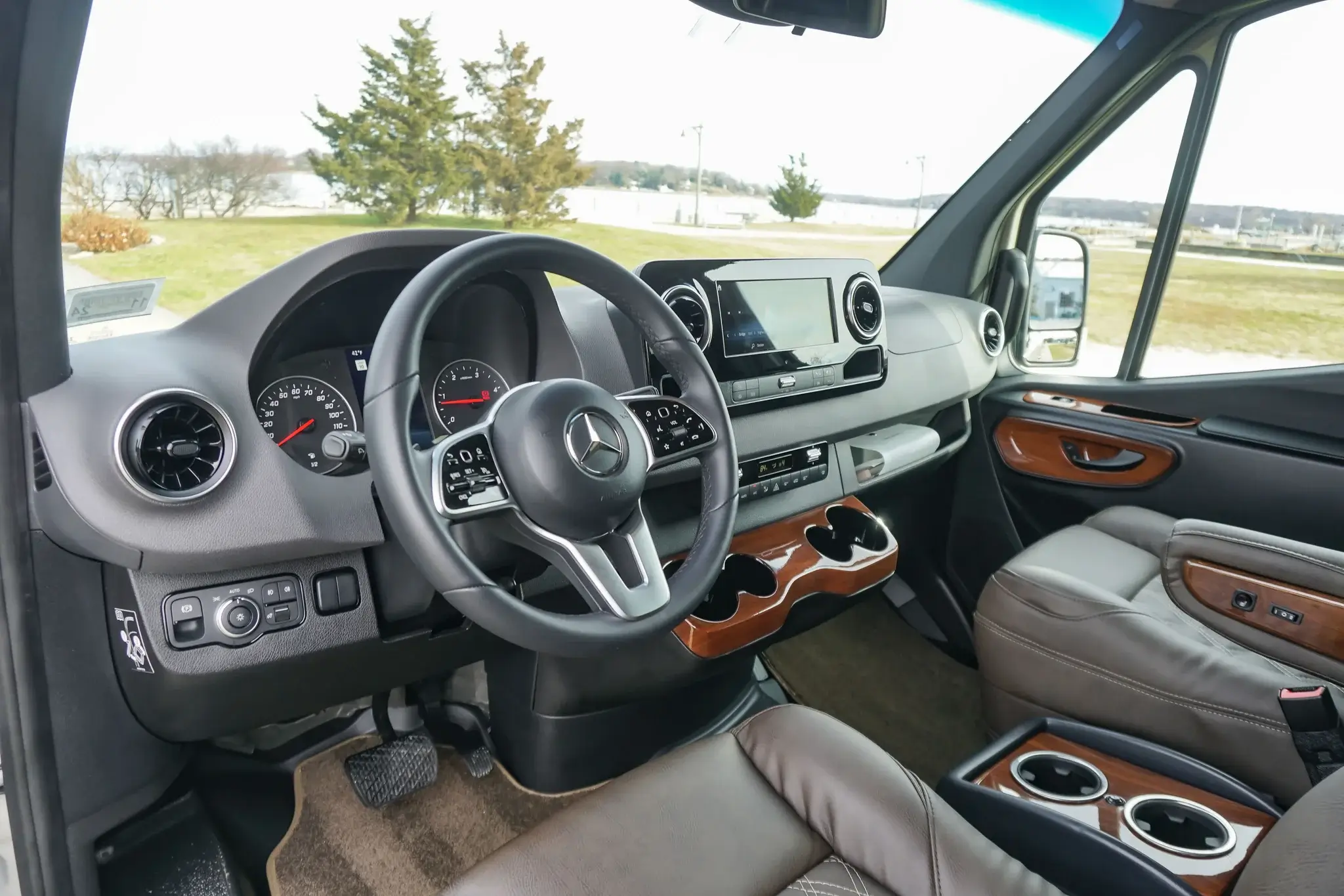 2022 Mercedes-Benz Sprinter 2500 4x4 Explorer Luxury Shuttle - Image 61