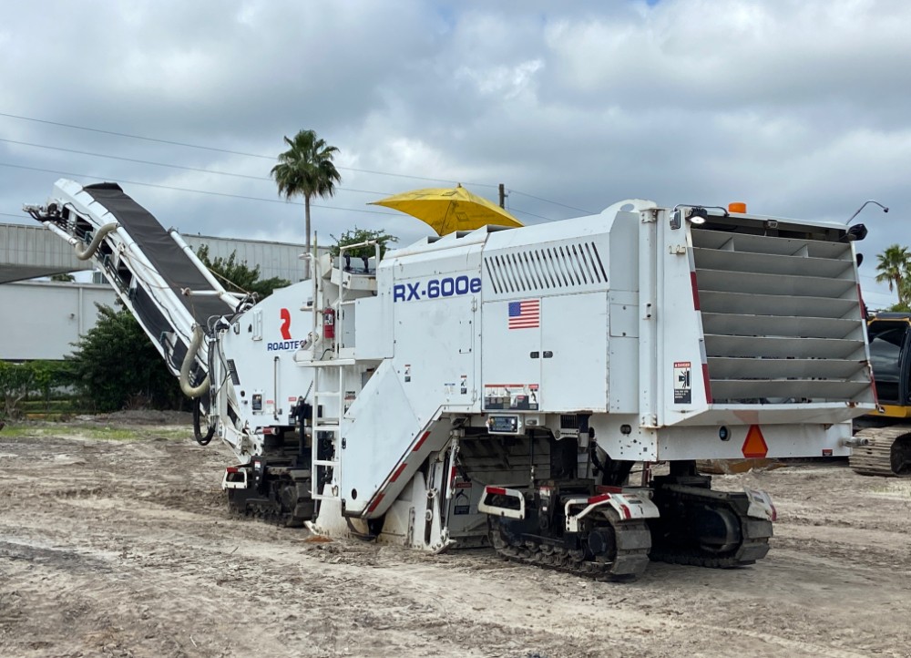 2018 Roadtec RX600E Cold Planer Asphalt Milling Machine - Image 26