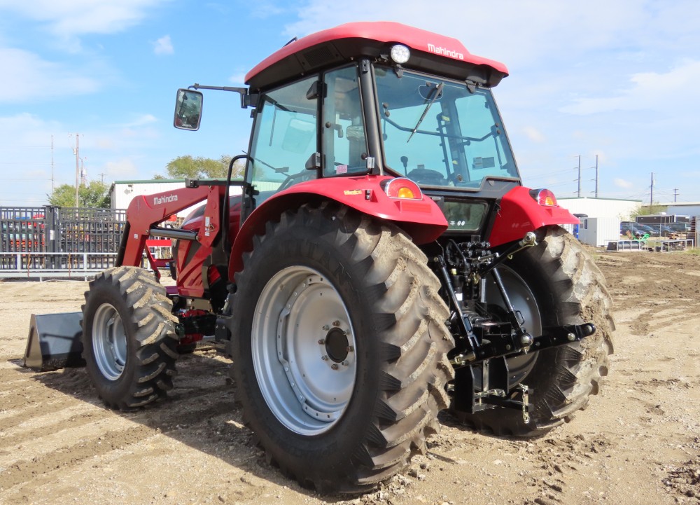 2018 Mahindra 9125P 4WD Front End Loader Utility Ag Farm Tractor - Image 22