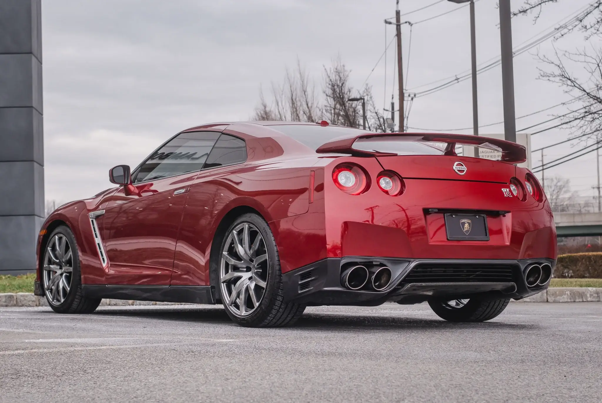 2015 Nissan GT-R Premium - Image 4