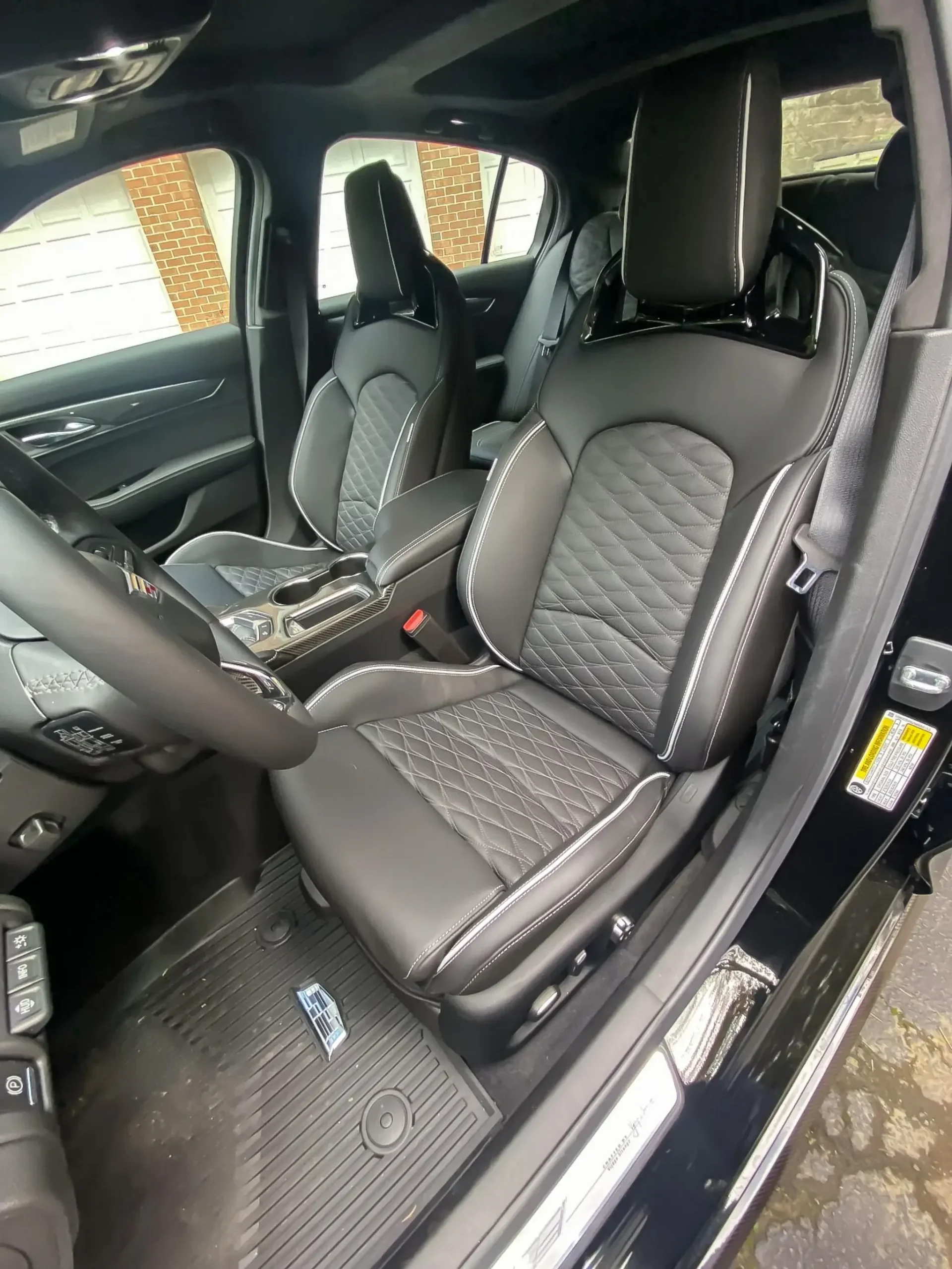 2022 Cadillac CT5-V Blackwing 6-Speed - Image 13