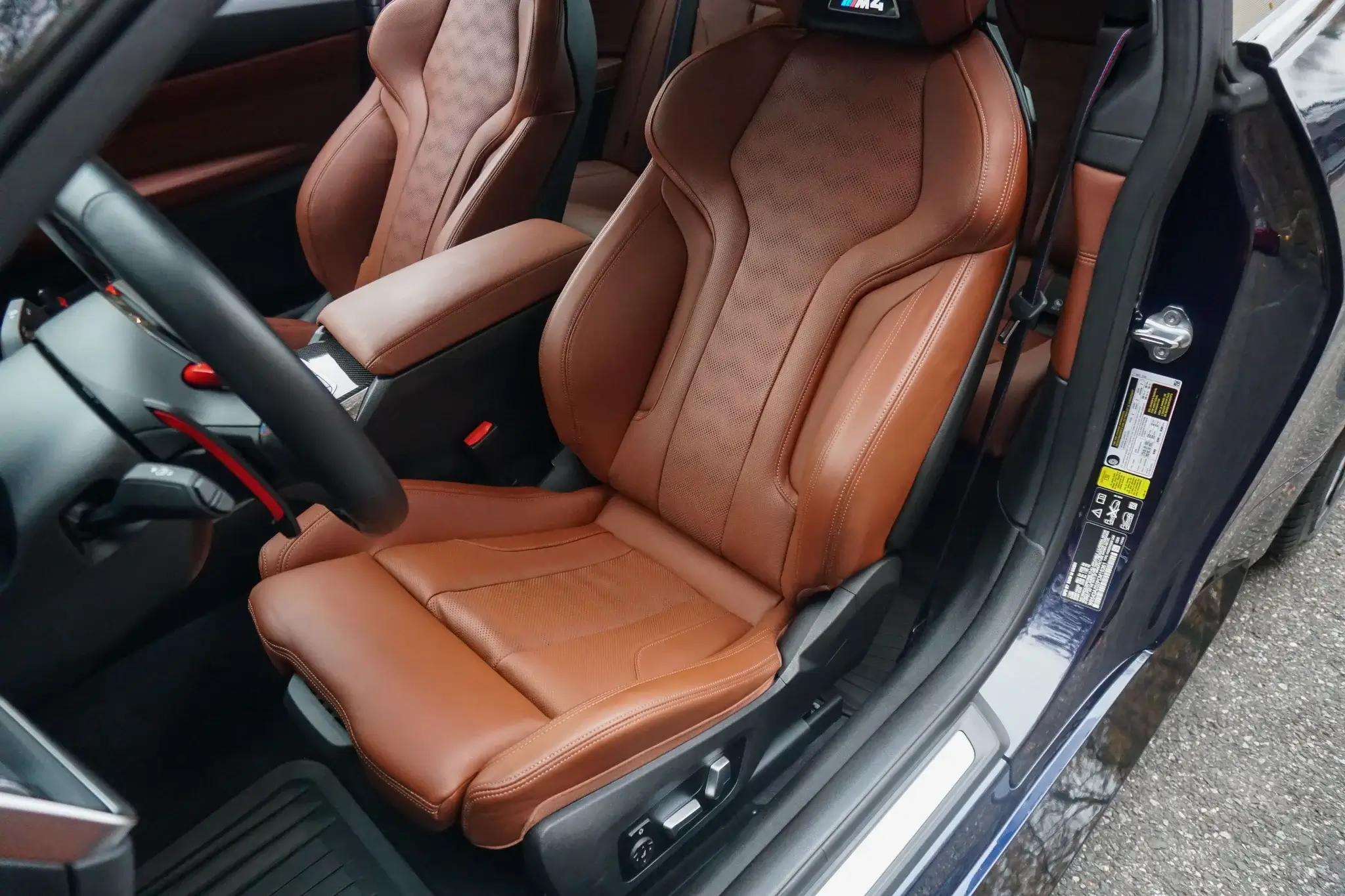 2023 BMW M4 Competition xDrive Coupe - Image 7