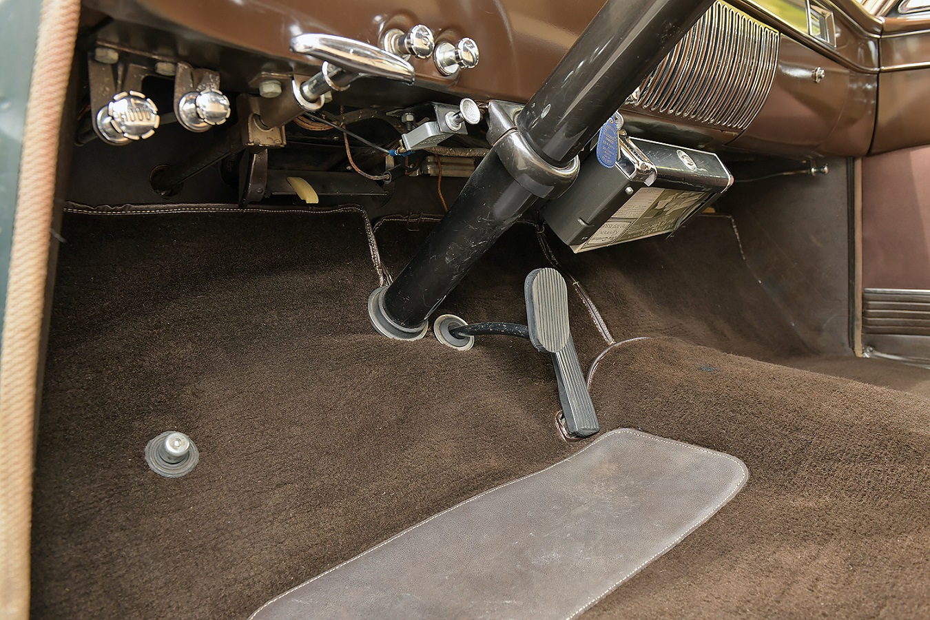 1949 Cadillac Series 62 Club Coupe - Image 23