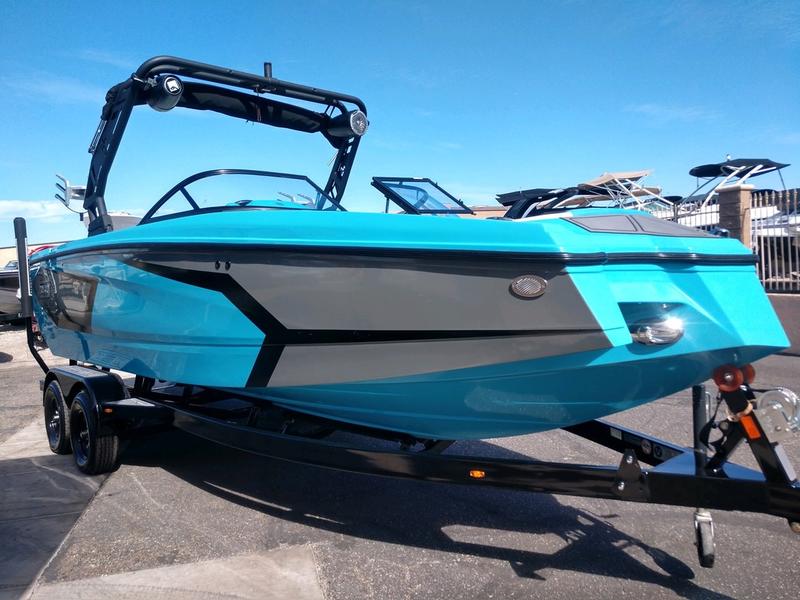 2022 Heyday Wake Boats WTSurf